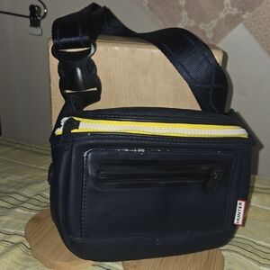 Hunter Men's Black Belt Bag with Yellow Accent